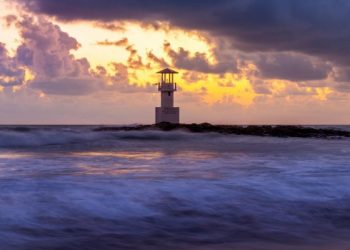 khao-lak-lighthouse-sunset-thailand